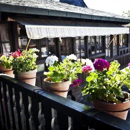 Szálloda La Moncloa De San Lazaro 3*