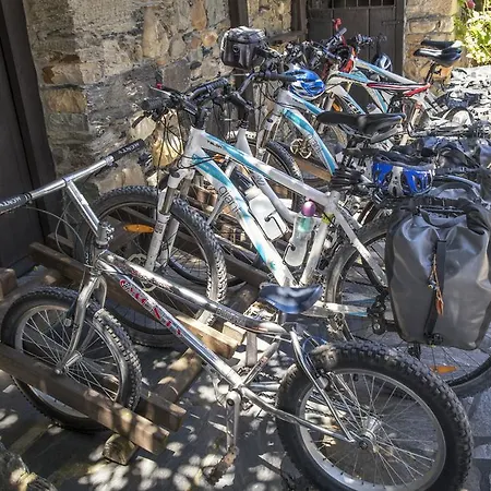 La Moncloa De San Lazaro Szálloda