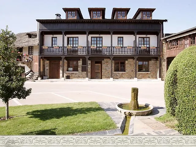 La Moncloa De San Lazaro 3* 카카벨로스