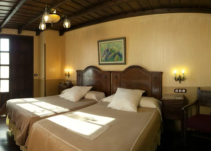 La Moncloa De San Lazaro 호텔 카카벨로스