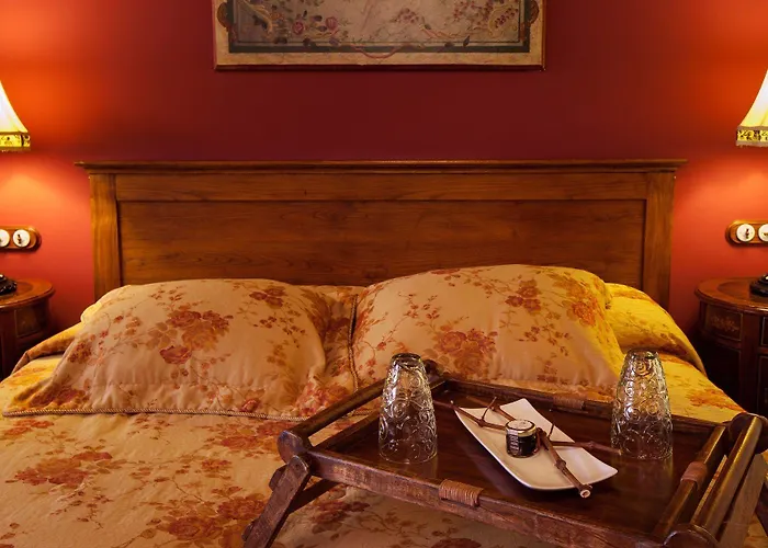 La Moncloa De San Lazaro 3* 카카벨로스