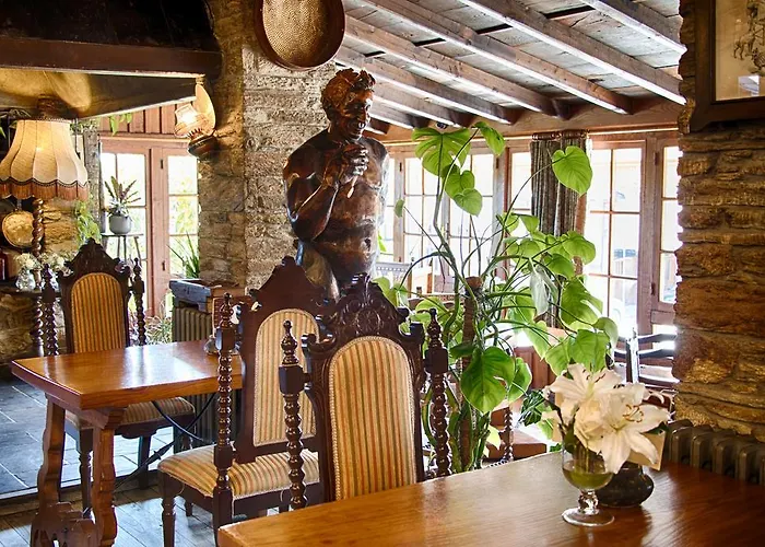 La Moncloa De San Lazaro