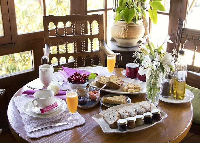 La Moncloa De San Lazaro 3* 카카벨로스