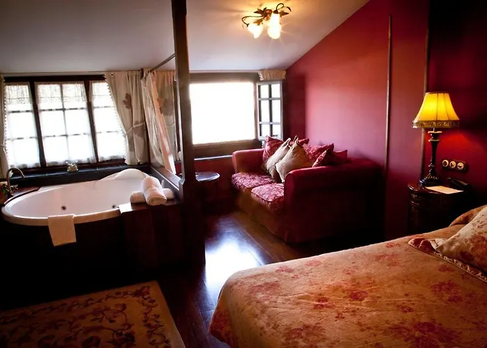 La Moncloa De San Lazaro 3* 카카벨로스